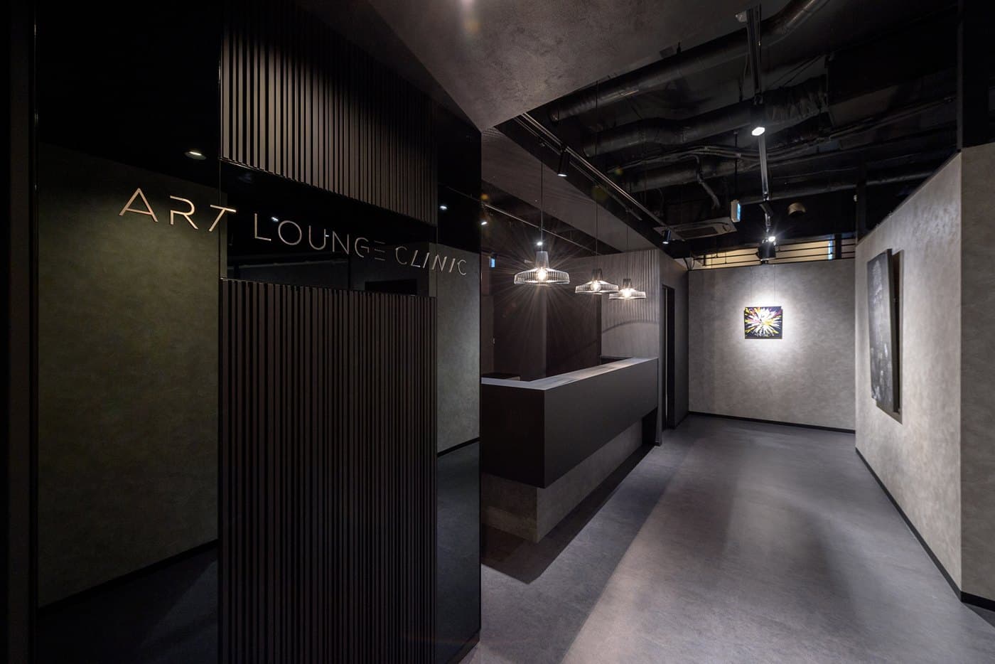 Entrance and reception of Art Lounge Clinic